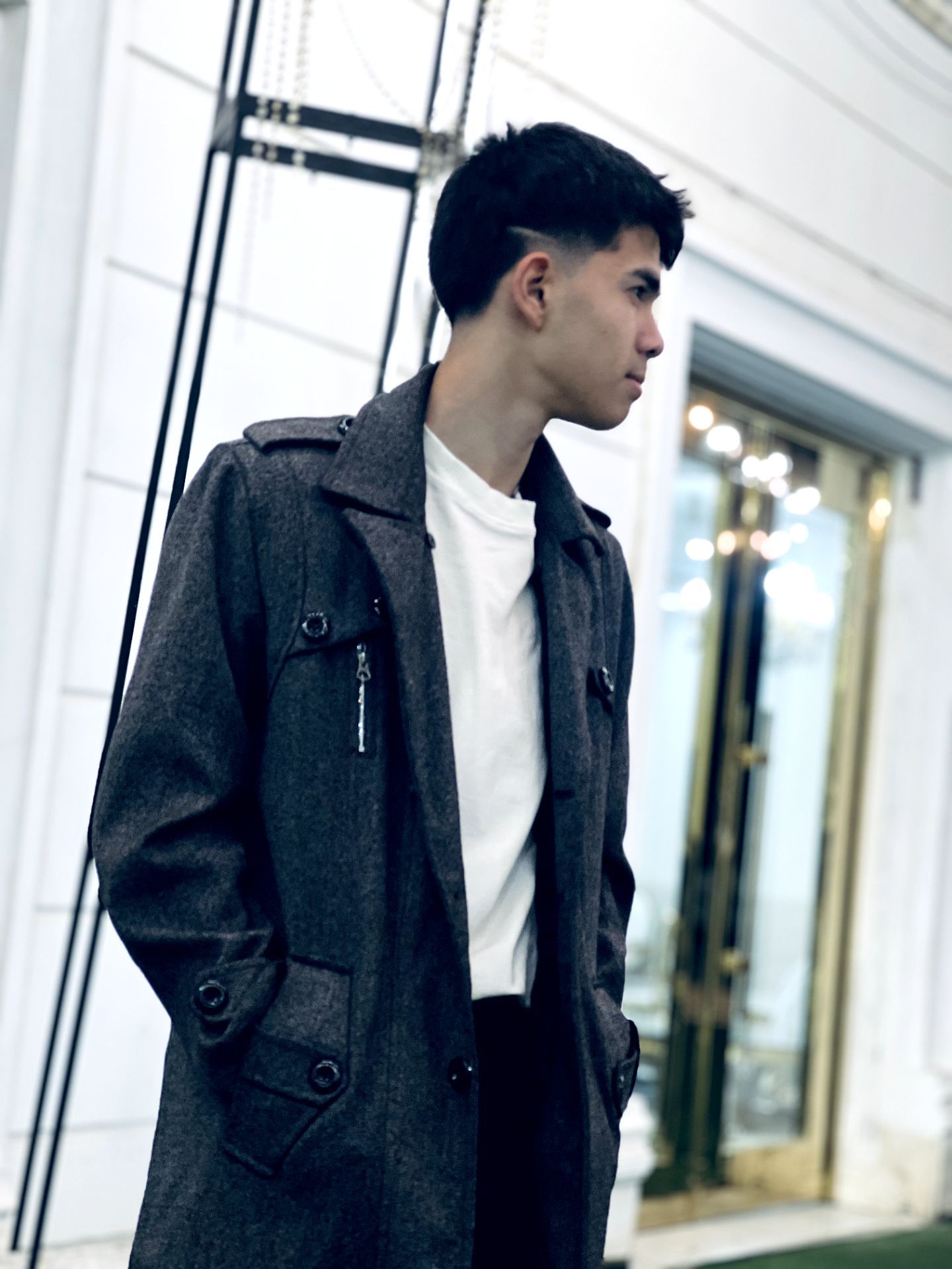 Side profile editorial